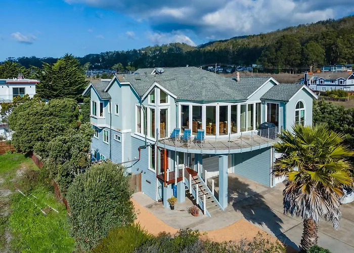 Miramar Escape Oceanview Roofdeck And Steps To Beach